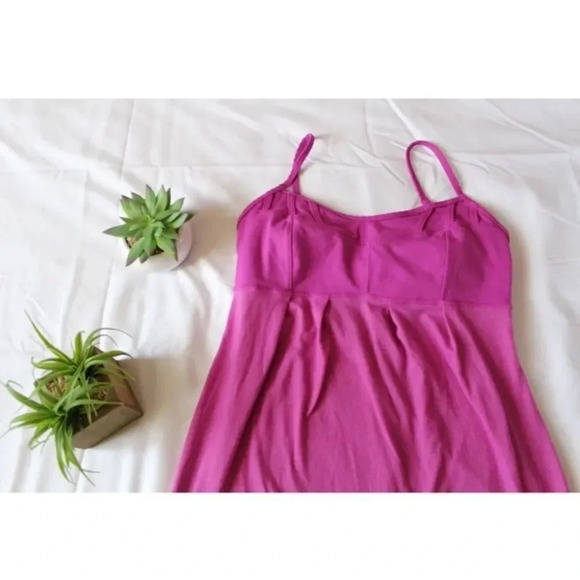 Lululemon pink top  - Picture 7 of 8
